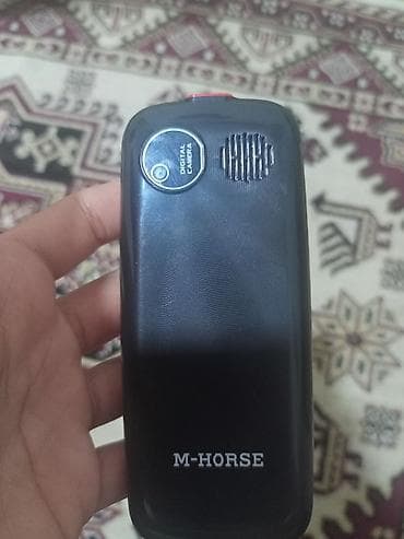 justfog minifit s: M-HORSE M5071 düyməli mobil telefon - Kiçik rəngli ekran, aydın — 3
