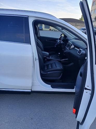 nıssan: Kia Sorento: 2 l | 2017 il Krossover — 10
