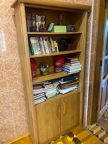 qiz yataqlari: Oğlan və qız üçün, Təknəfərlik çarpayı, Yazı masası — 2