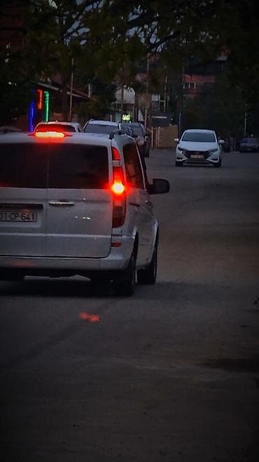 qarabagda tikinti isleri: Minivan, Bakı - Şəmkir, 9 Oturacaq — 3
