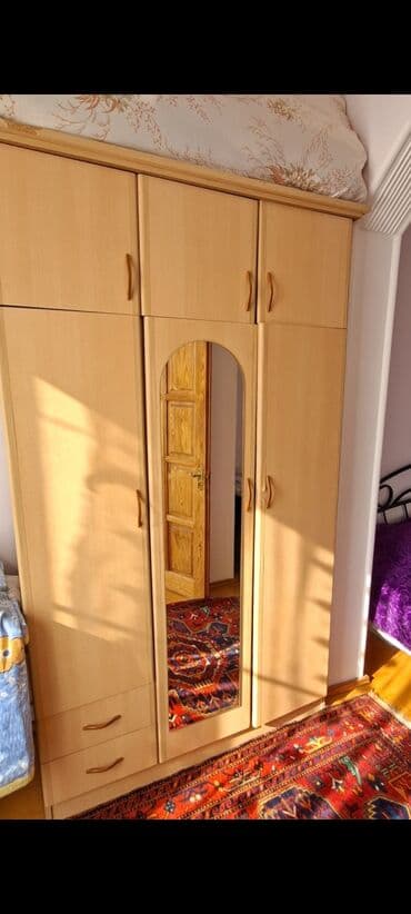 şkaf ucuz: 3 qapılı Şifonyer — 1