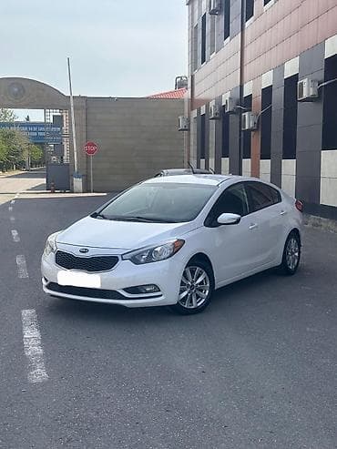 byd satilir: Kia Cerato (Forte) sedan – ağ rəng, Azərbaycan nömrə nişanı 77-RT-173 — 4