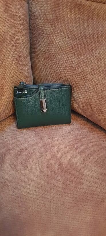 faize pul verilir 2021: Pulu özünə cəkən yaşıl rəngli,maqnitli və praktik portmone- xanımlar — 2