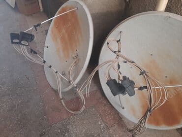 продаю телевизор: GƏNCƏ şəhərində, üstən çıxma 2ədəd KROSNA antena tarelkaları, hər — 3