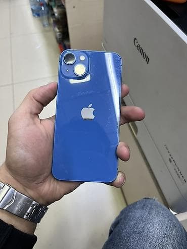 telefon a 72: IPhone 13, Mavi, Face ID — 1