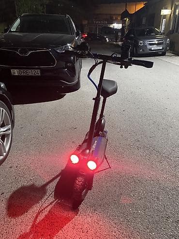 CD, DVD disklər və kassetlər: Elektrik skuter -toba st789 Bez problem ideal skuter axtarannar — 2