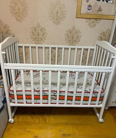 Oğlan və qız üçün, Beşik lalafo.az -da Oğlan və qız üçün, Beşik