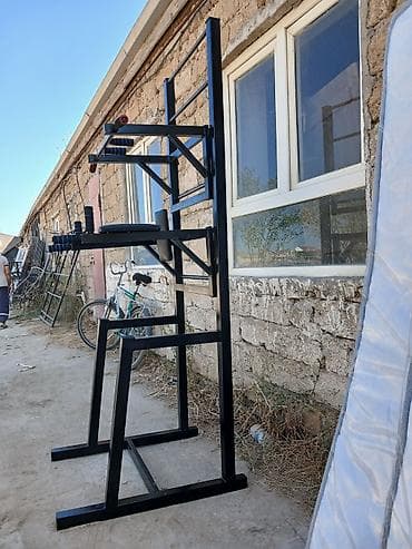 nerd: Çoxfunksiyalı güc stansiyası – turnik, dips və press üçün komplekt - — 1
