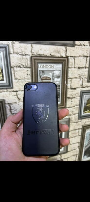 iphone 11 pro ucuz: IPhone 7, Qara, Qırıq — 2