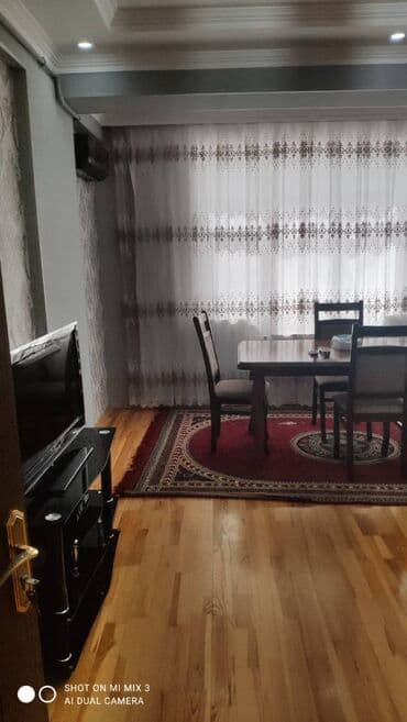 Qaraev metrosunun yaxınlığında 16 mertebeli binanın 5-ci mərtəbəsində