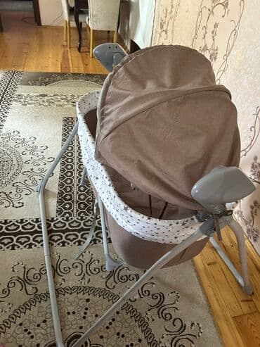 as qazanlari: Oğlan və qız üçün, Dördbucaq, Beşik, Dəst ilə, Yellənmə mexanizm ilə — 3