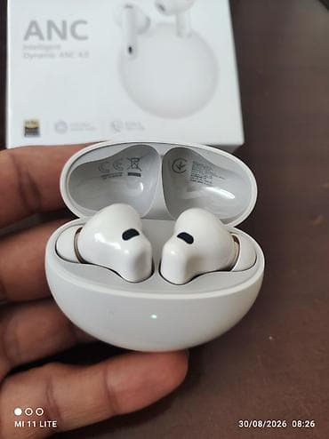 Huawei FreeBuds 7i – ağıllı aktiv səs-küyün ləğvi (Intelligent Dynamic — 4