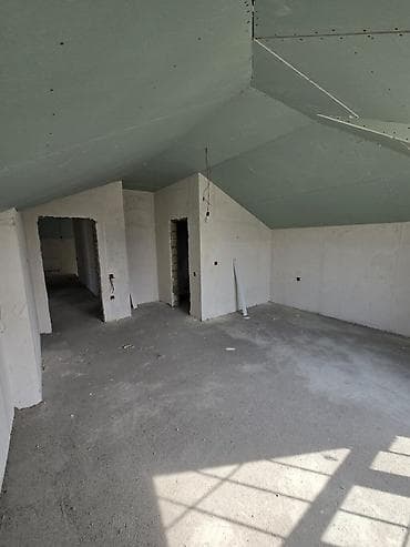 2 otaqlı ev: İki mərtəbəli fərdi yaşayış evi4 sotdan artıgdı qaz işıq var 5 otaq — 10