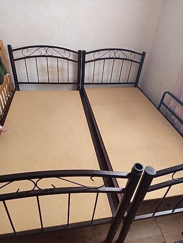 carpaylar: Təknəfərlik çarpayı, Bazasız, Matrassız, Siyirməsiz — 1