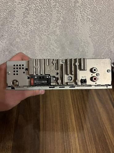 mp 3 player: Maqnitol, Pioneer, AUX, Tayland — 1
