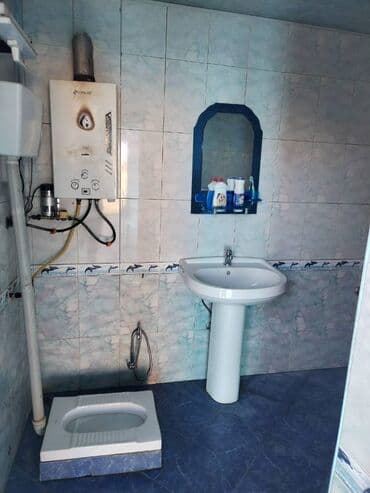 5 otaqlı evlər: 85 kv. m, 3 otaqlı, Kanalizasiya — 4