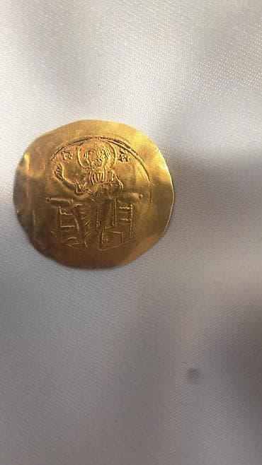 Qədimi qızıl sikkedi . qiyməti yukseydi əlaqə saxla — 2