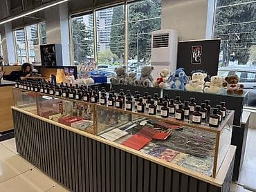 magie noire: Hədiyyə və ətir stendi Qiymet:razılaşma yolu ile olacaq Yeni — 2