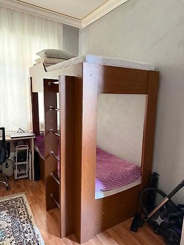 Дом и сад: Для девочки и мальчика, Б/у, Кровать, Без матраса, Без выдвижных ящиков, Дерево — 2