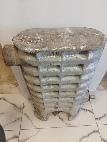 Çugun ceyran peçi yaxşı vəziyyətdədir. Xüsusiyyətlər: - Material lalafo.az -da Çugun ceyran peçi yaxşı vəziyyətdədir. Xüsusiyyətlər: - Material