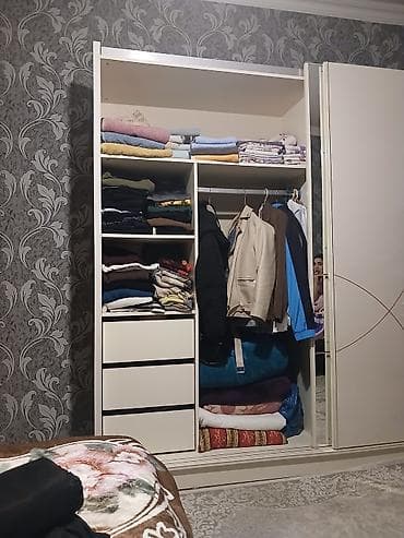 iki qapili dolab: İşlənmiş, 2 qapılı, Güzgülü, Bej, Digər material, Kupe, Düz dolab — 2