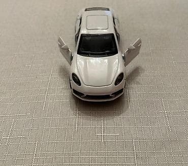 oyuncaqları: Ağ rəngli metal avtomobil modeli - Korpus: metaldan, detallı kuzov — 5