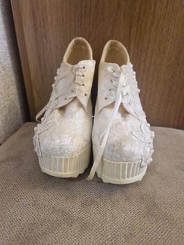 nisan xonca: Məhsul: Qadın platforma ayaqqabısı (gəlin/nişan üslubunda) - Rəng — 1