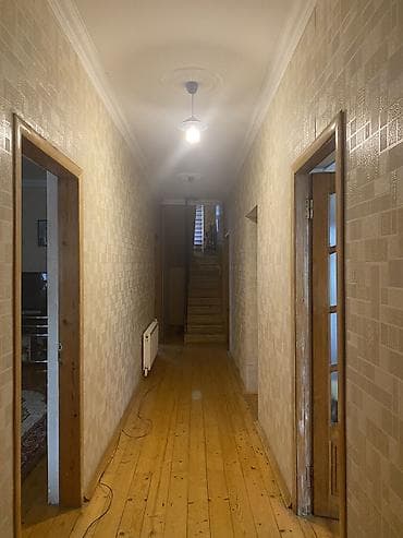 gencede ev: Bakıxanov qəs. 6 otaqlı, 234 kv. m, Yeni təmirli — 8