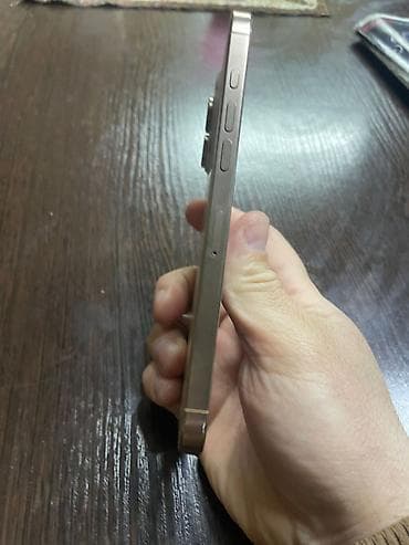 IPhone 16 Pro Max, 256 GB, Qızılı, Face ID — 6