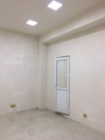 ofis arendasi: Gəncə şəhərində Mərkəzdə İcra hakimiyyətinin qarşisindaki kucede — 5