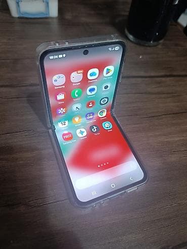 samsung 04: Samsung Z Flip, 256 GB, rəng - Gümüşü — 6