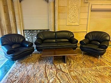 ✅Koha divan Desti 550 AZN satılır Unvan wuvelan gulculuk*AFA 0681Qara
