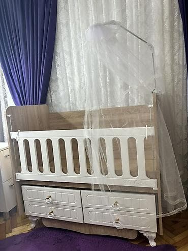 Oğlan və qız üçün, Dördbucaq, Beşik, Dəstsiz, Matrassız, Yellənmə mexanizmsiz