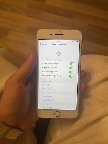 IPhone 8 Plus, 64 GB, Rose Gold, Barmaq izi — 3