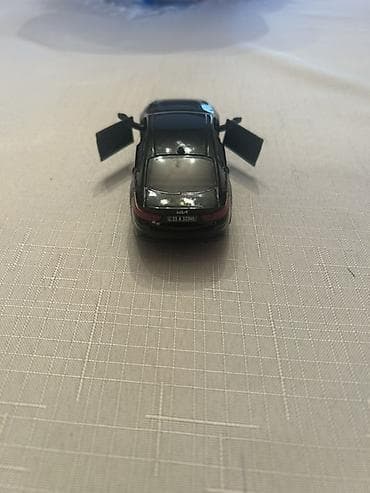 mini disk: Kia K5 miniatür model maşın - Ölçü: təxmini 1:32 miqyas (kompakt — 5