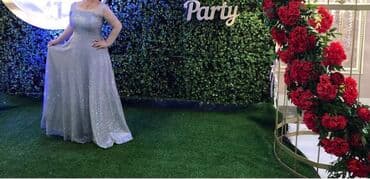 узбекское платье со штанами: Elatus modalar evinde tikilib. 40-42 bedene uygundur. Satış 100 manat — 2