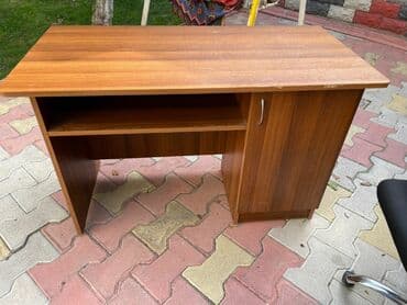 Chery: Kompüter masası, Açılmayan, Laminat, Dördbucaq masa — 2