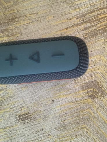 куплю ноутбук: Новый JBL Колонка, Тип - Портативная, цвет - Синий — 3