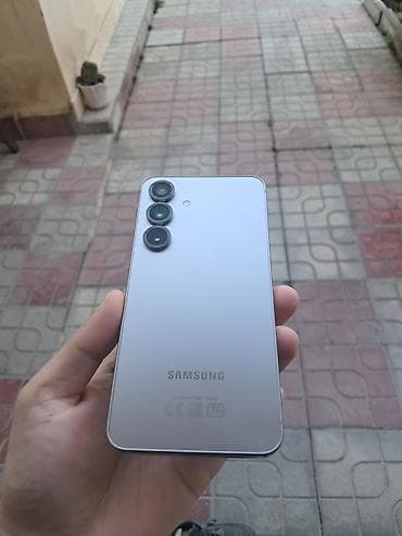 telefonlar kreditlə: Samsung Galaxy S25, 256 GB, rəng - Gümüşü — 2