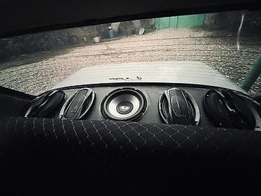 ve box: Avtomobil üçün səs sistemi dəsti Tərkib: - 4 ədəd Pioneer 6x9 — 4