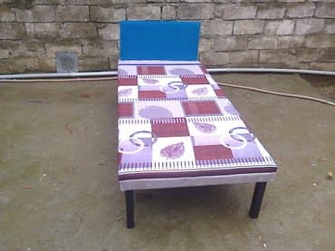 acılıb bağlanan yataq: Krovat — 3