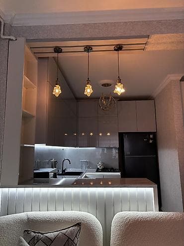 bina: 2 otaqlı, Yeni tikili, 77 kv. m — 3