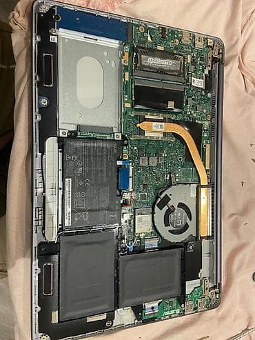 ASUS: ASUS AMD A12 Noutbuku ela veziyyetdedir ancaq adapteri taxanda ishigi — 8