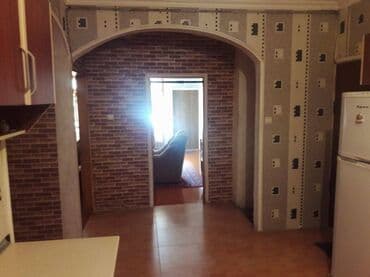 ucuz evler berde: Bakı, 3 otaqlı, Köhnə tikili, 70 kv. m — 5