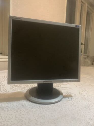 monitor ekran: Problemsiz bir manitor ♻️ Hərşeyi işləkdi necə var elədir şəkildə✅ — 2