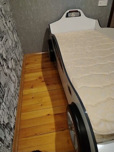 tek kravat işlənmiş: Hazır, Maşın-çarpayı, Matras ilə, Siyirməsiz — 4