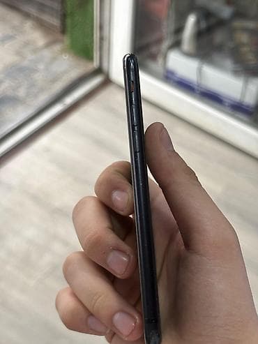iphone 13: IPhone SE, 128 GB, Barmaq izi, Simsiz şarj — 4