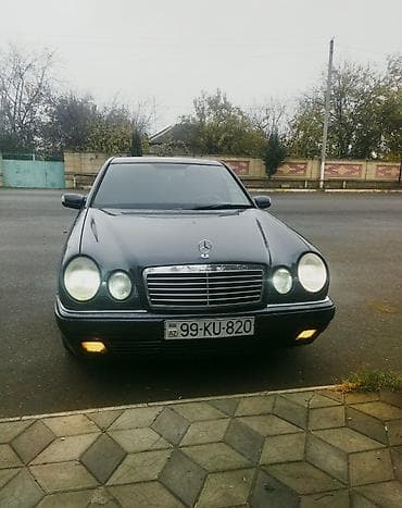w210 salonu: Mercedes-Benz E-Class: 2.8 l | 1998 il Sedan — 1