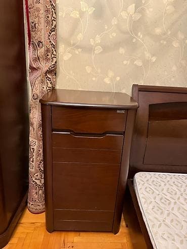 ortopedik matras: Türkiyə istehsalı yataq mebeli 390 Azn satılır.Taxt, 6 qapılı dolab, 2 — 5