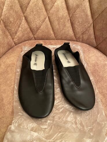 Ölçü: 36, rəng - Qara, Yeni